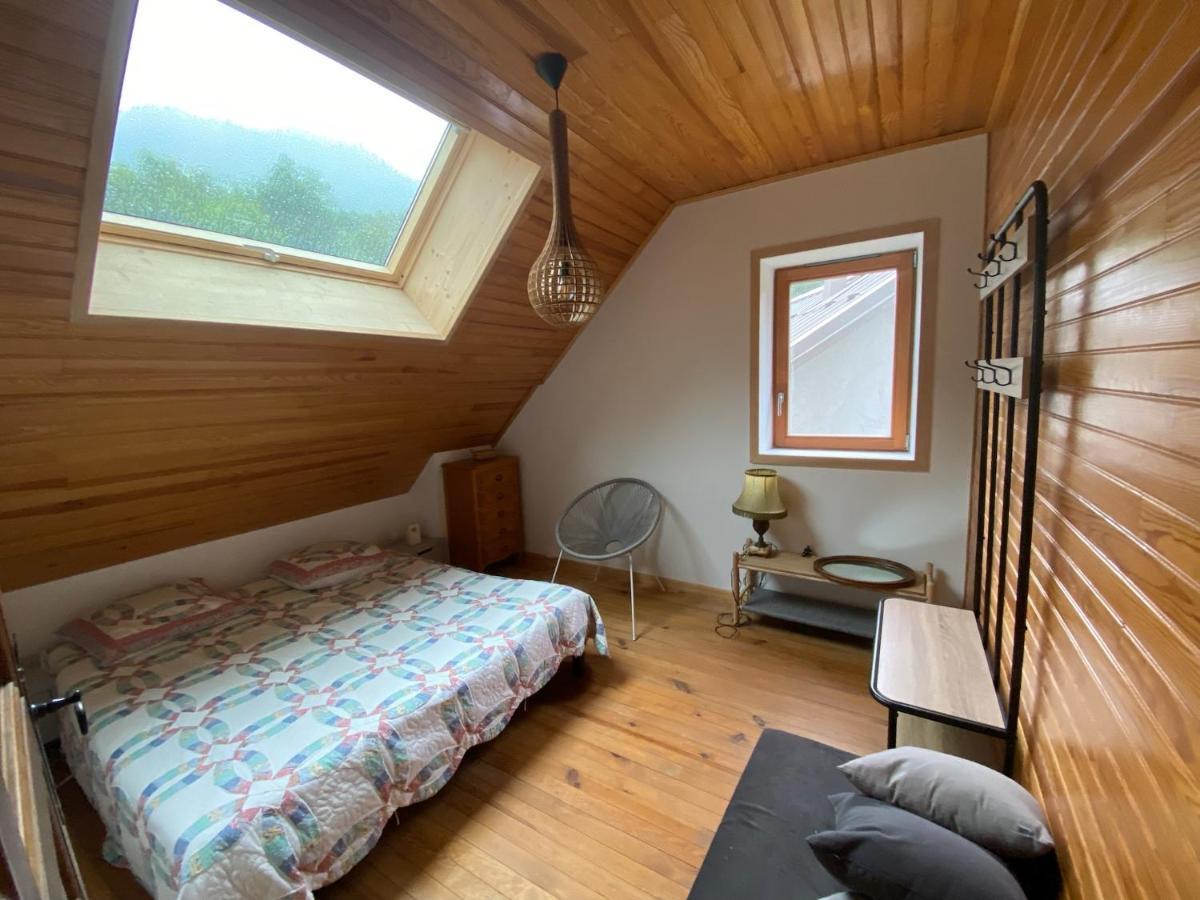 Maison Refaite A Neuf En Pleine Nature Puy-Saint-Eusebe 외부 사진